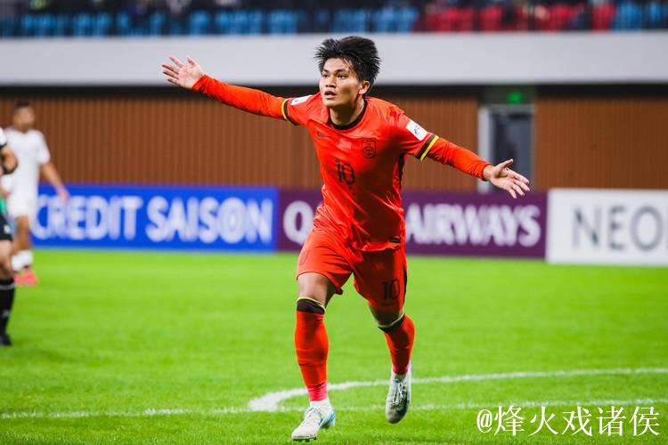 国足东亚杯大名单：蒯纪闻、廖锦涛、薛庆浩入选