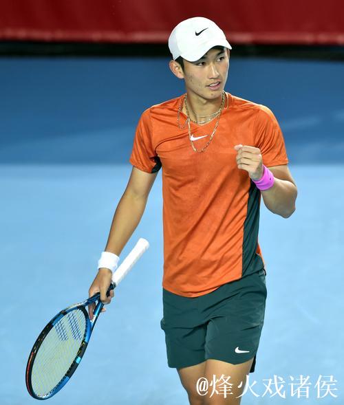 香港赛商竣程不敌2号种子 黄泽林亦无缘四强