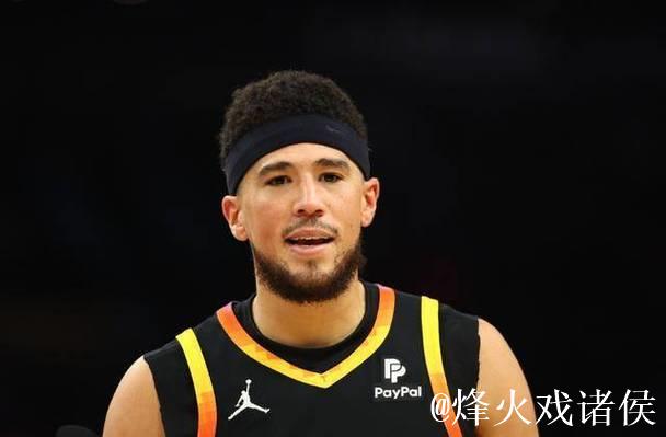 布克20分墨菲24+6 太阳力克鹈鹕迎来三连胜 布克20分墨菲24+6 太阳力克鹈鹕迎来三连胜