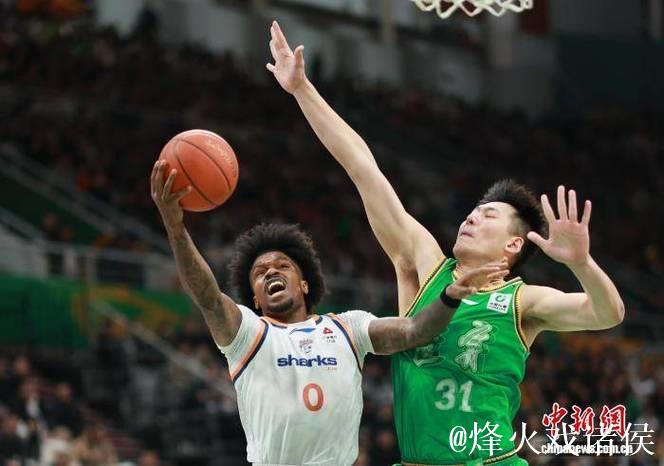CBA一周综述:广厦登顶积分榜 京粤遭赛季首败 CBA一周综述:广厦登顶积分榜 京粤遭赛季首败